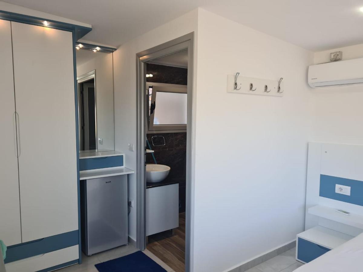 סרנדה Martini Vacation Home מראה חיצוני תמונה